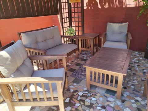 Patio, Seating area