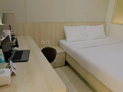 LeGreen Suite Penjernihan Bed and Breakfast in South Jakarta City