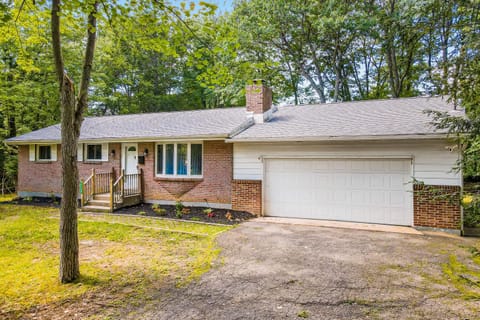 Picturesque Perfection in Pennsylvania House in Coolbaugh Township