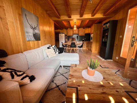 Chalet Serre-Chevalier vue montagne Vacation rental in Briançon