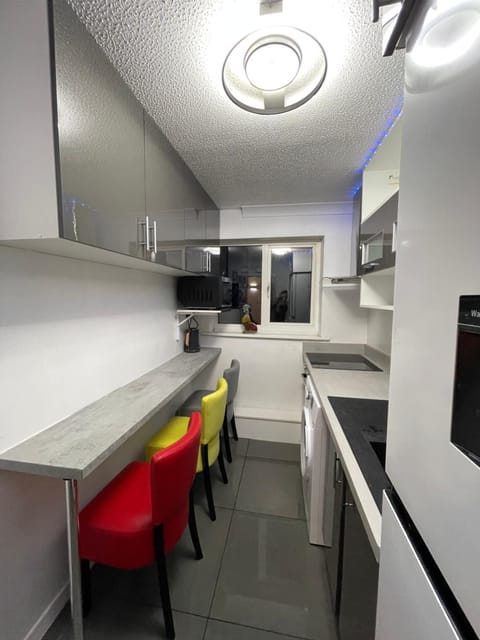 Newly refurbished modern 2 bedroom flat Condo in Felixstowe
