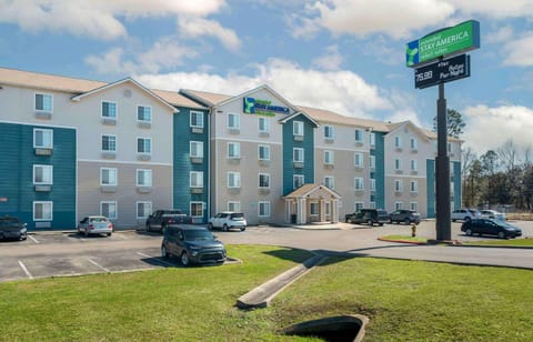 Extended Stay America Select Suites - Gulfport Hotel in Gulfport