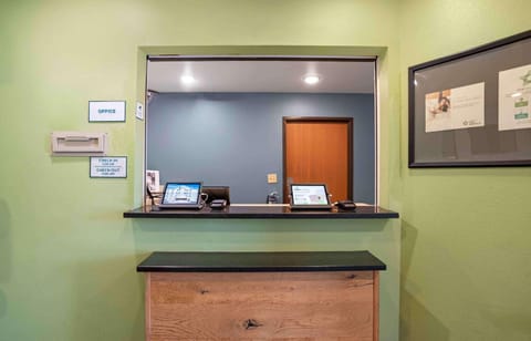 Extended Stay America Suites - Norco Hotel in Eastvale