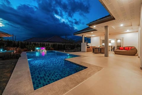 Private 3 Bedroom Pool Villa MS22 House in Hua Hin District