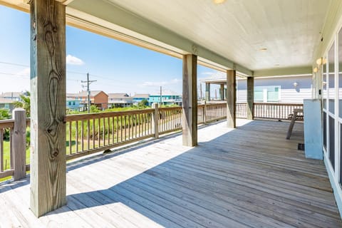 Red Fish, Blue Fish House in Bolivar Peninsula