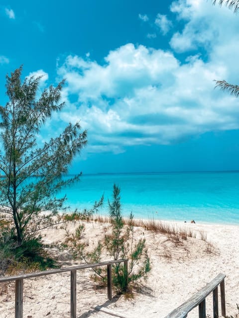 Tropical View Villas Maison in Exuma, The Bahamas