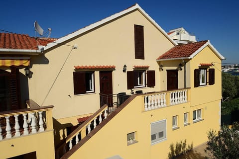 Property building, Facade/entrance, Facade/entrance