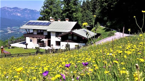 3 Bergpanorama und atenberaubende alpine Almlandschaft -Nichtraucherdomizil Apartment in Berchtesgaden