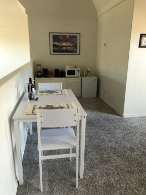 2 master suites and loft with kitchenette in upper level within our shared townhome Vacation rental in Red Mountain Ranch