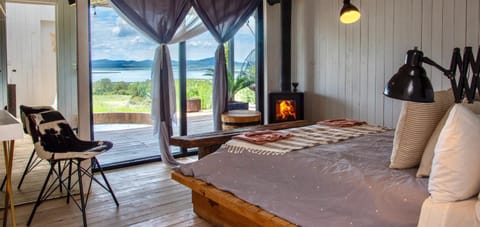 Bed, Natural landscape, Bedroom, Lake view, flat iron, towels