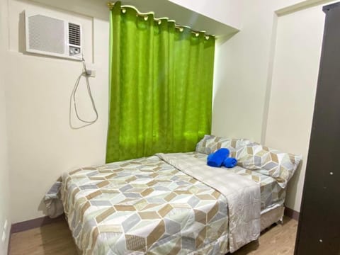 staycation affordable price Apartment hotel in Muntinlupa