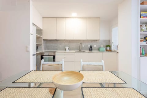 GuestReady - Stylish Telheiras Apartment Condo in Lisbon