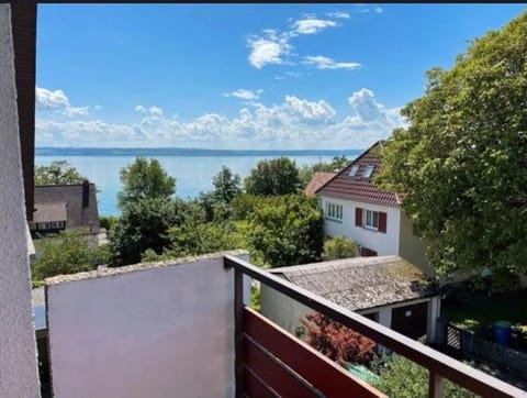 Balcony/Terrace, Lake view