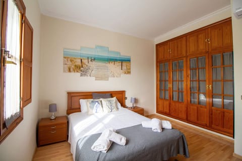 Lightbooking Apartamento Pico del Torreon Apartment in El Puerto de Santa María