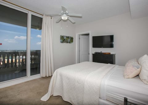 Colonnades 903 Apartment in Gulf Shores