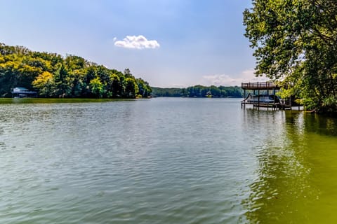 Edelweiss House in Smith Mountain Lake