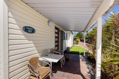 Patio, Garden view