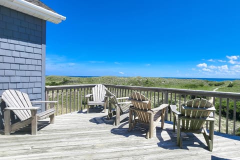 Land's End House in Outer Banks