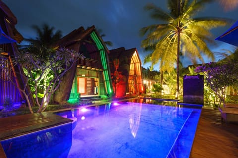 Kies Villas Lombok Campingplatz /
Wohnmobil-Resort in Pujut