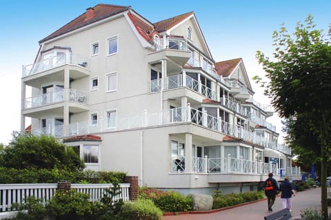 Apartments Panorama with sea view directly at the beach promenade of Laboe Wohnung in Laboe