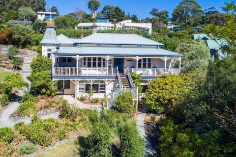 Ravenswood House in Lorne