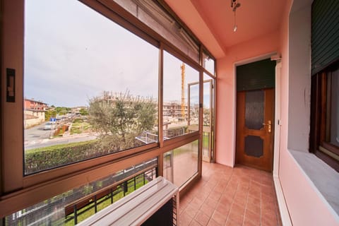 Property building, Balcony/Terrace