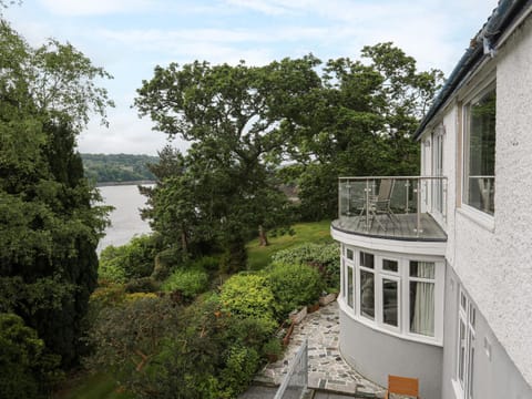 Ynys Castell House in Menai Bridge