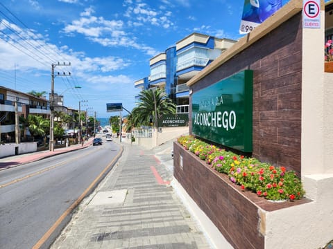 Property building, Street view