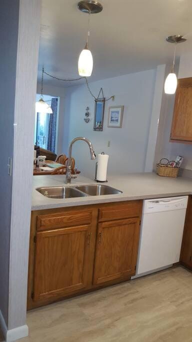 2 Bedroom Condo in Rehoboth Beach w/ New Bed Apartment in Rehoboth Beach