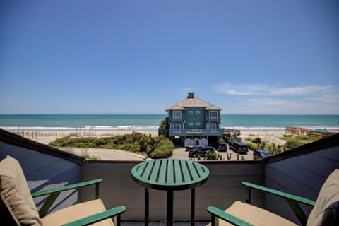 Fresh Catch House in North Topsail Beach