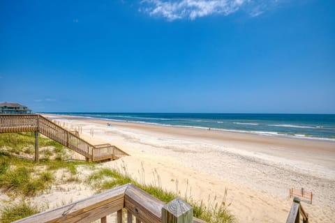 Island Nirvana Casa in North Topsail Beach