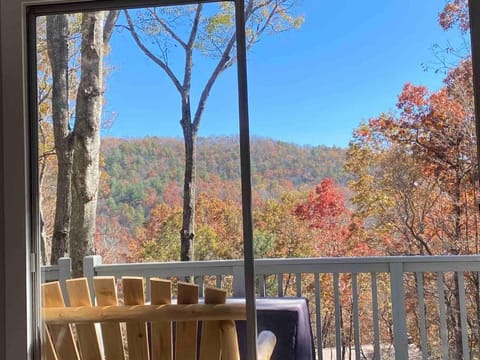 Montreat Round House - mountain views, renovated Casa in Montreat