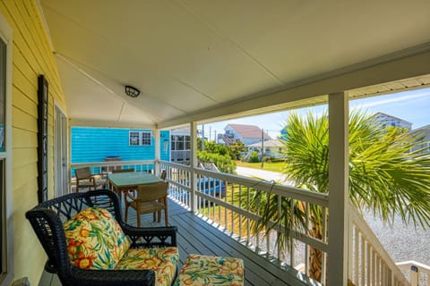 Cherry Palm Maison in Topsail Island