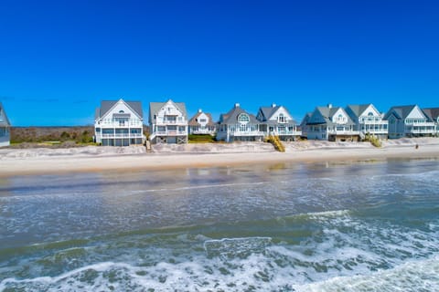 Brookside by the Sea Ocean Ridge House in North Topsail Beach