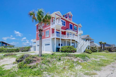 Castaway Bay House in North Topsail Beach