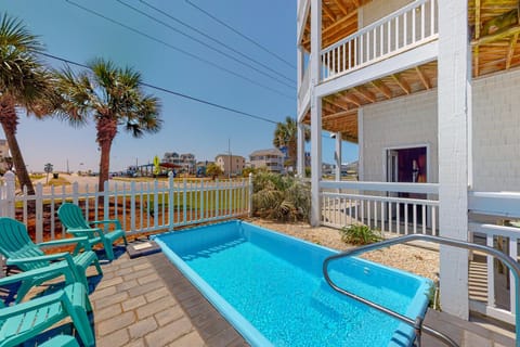 New River Oasis House in Surf City