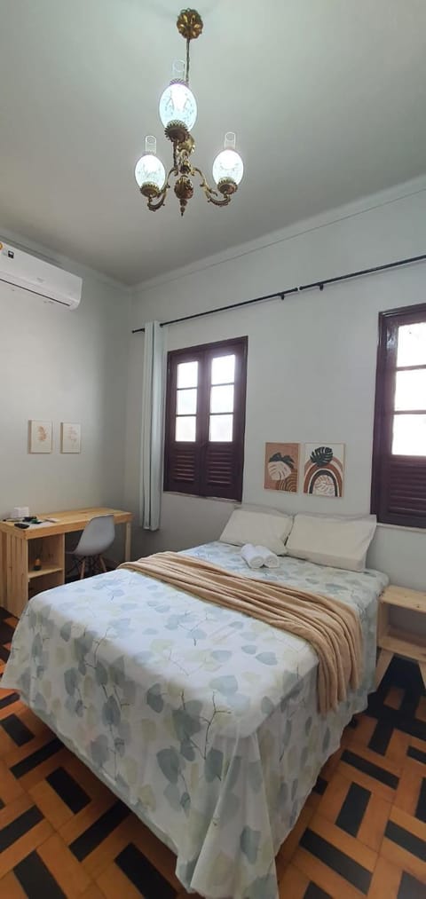 Bed, Photo of the whole room, Bedroom, Area and facilities, air conditioner