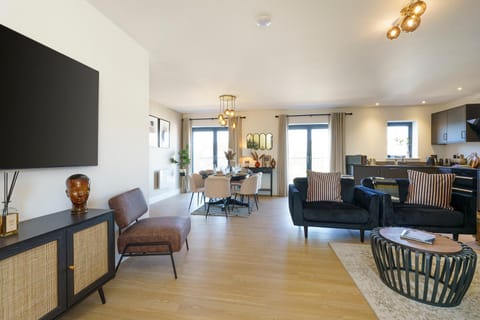 Alba - 2 Bedroom Luxury Apartment by Mint Stays Apartment in Bristol