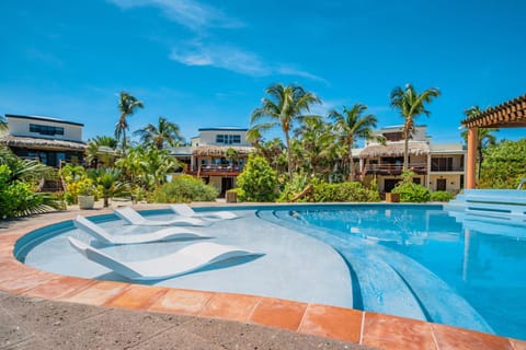 La Perla del Caribe - Villa Amethyst Villa in Corozal District
