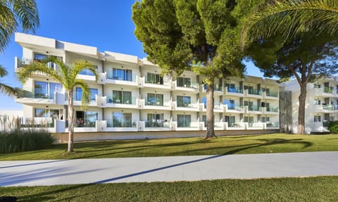 BelleVue Club Apartment hotel in Raiguer