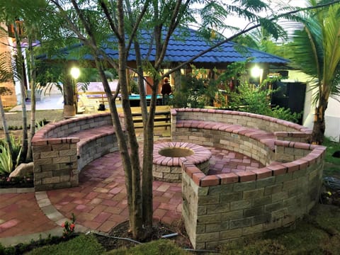 Seating area, Communal kitchen, Area and facilities