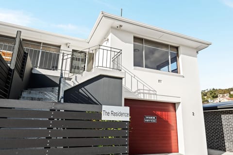 Residence at 165 Great for large groups Sleeps 11 House in Bellerive