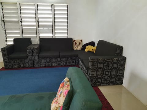 Single Room with Shared Kitchen and Living Room Bed and Breakfast in Suva