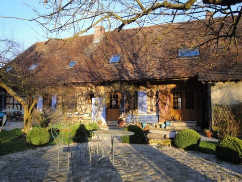 Patio, Facade/entrance, Garden