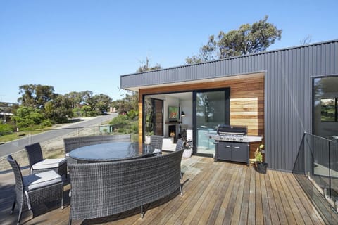 Narani Dreaming House in Aireys Inlet
