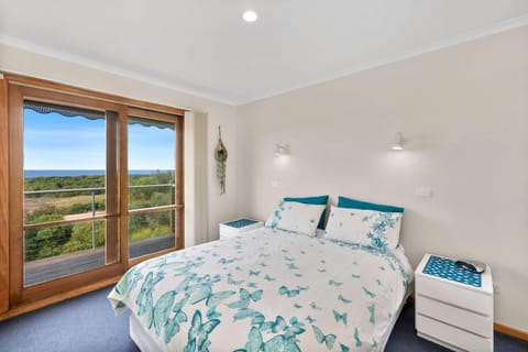 Ocean Breeze Fairhaven House in Aireys Inlet