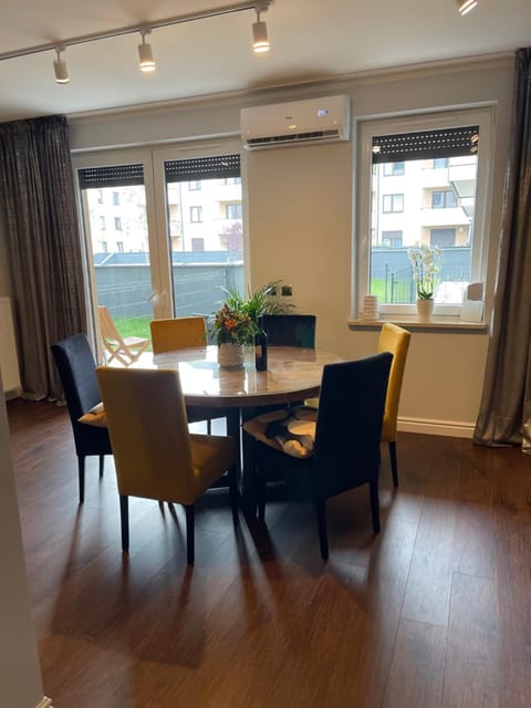 Luxury Maślice Apartment Condo in Wroclaw