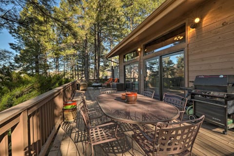Upscale Country Club Home with Golf and Mountain Views! House in Flagstaff