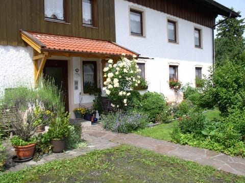 Gästehaus Monalisa Alojamiento y desayuno in Salzburgerland