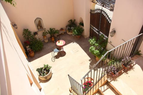 Patio, Facade/entrance, Garden view